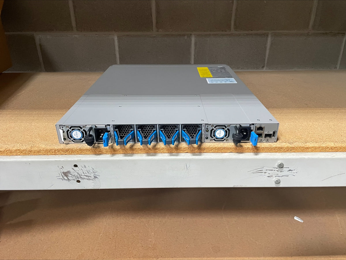 Cisco N9K-C93180YC-EX-WS – 48-Port 10/25G Switch with 6x 40